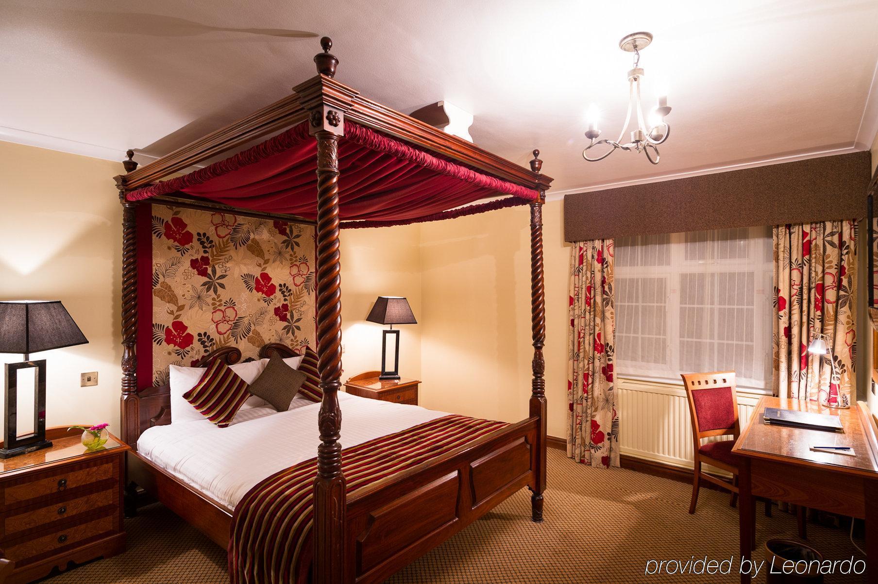The Royal Chace Hotel Enfield Bilik gambar