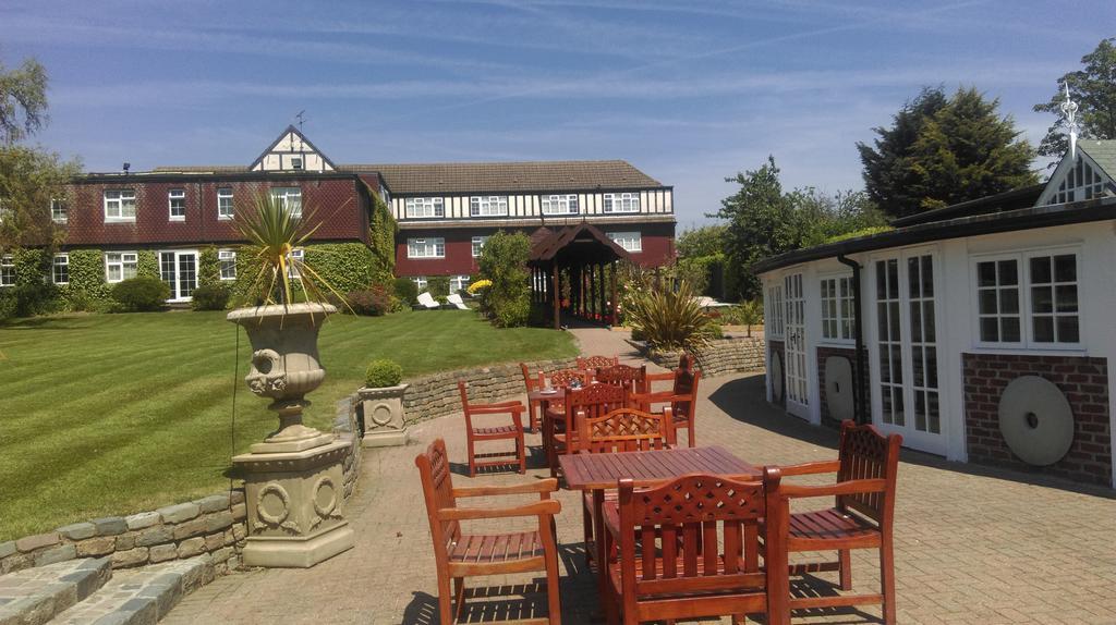 The Royal Chace Hotel Enfield Luaran gambar