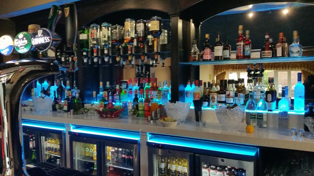 The Royal Chace Hotel Enfield Luaran gambar
