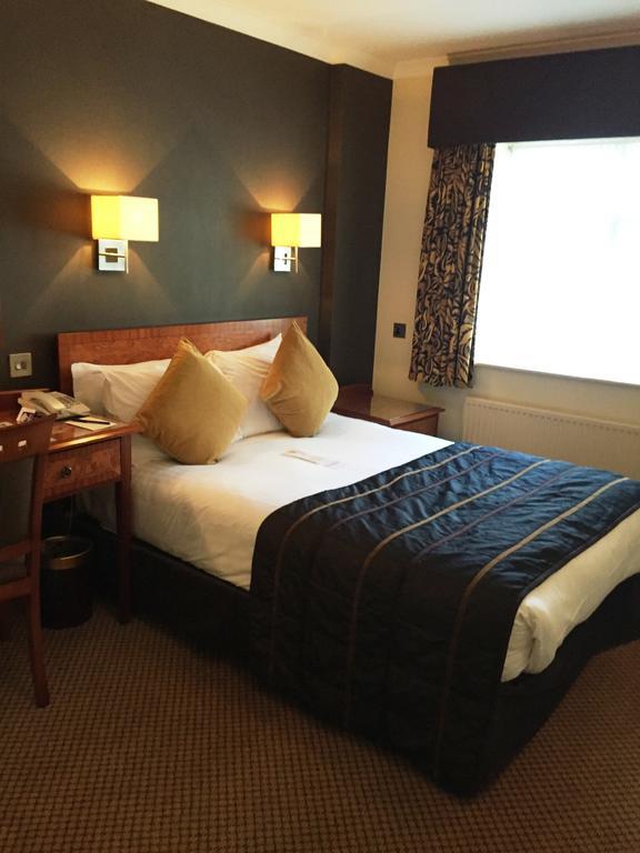 The Royal Chace Hotel Enfield Luaran gambar