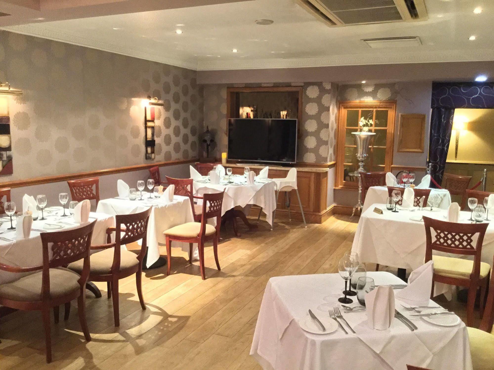 The Royal Chace Hotel Enfield Luaran gambar
