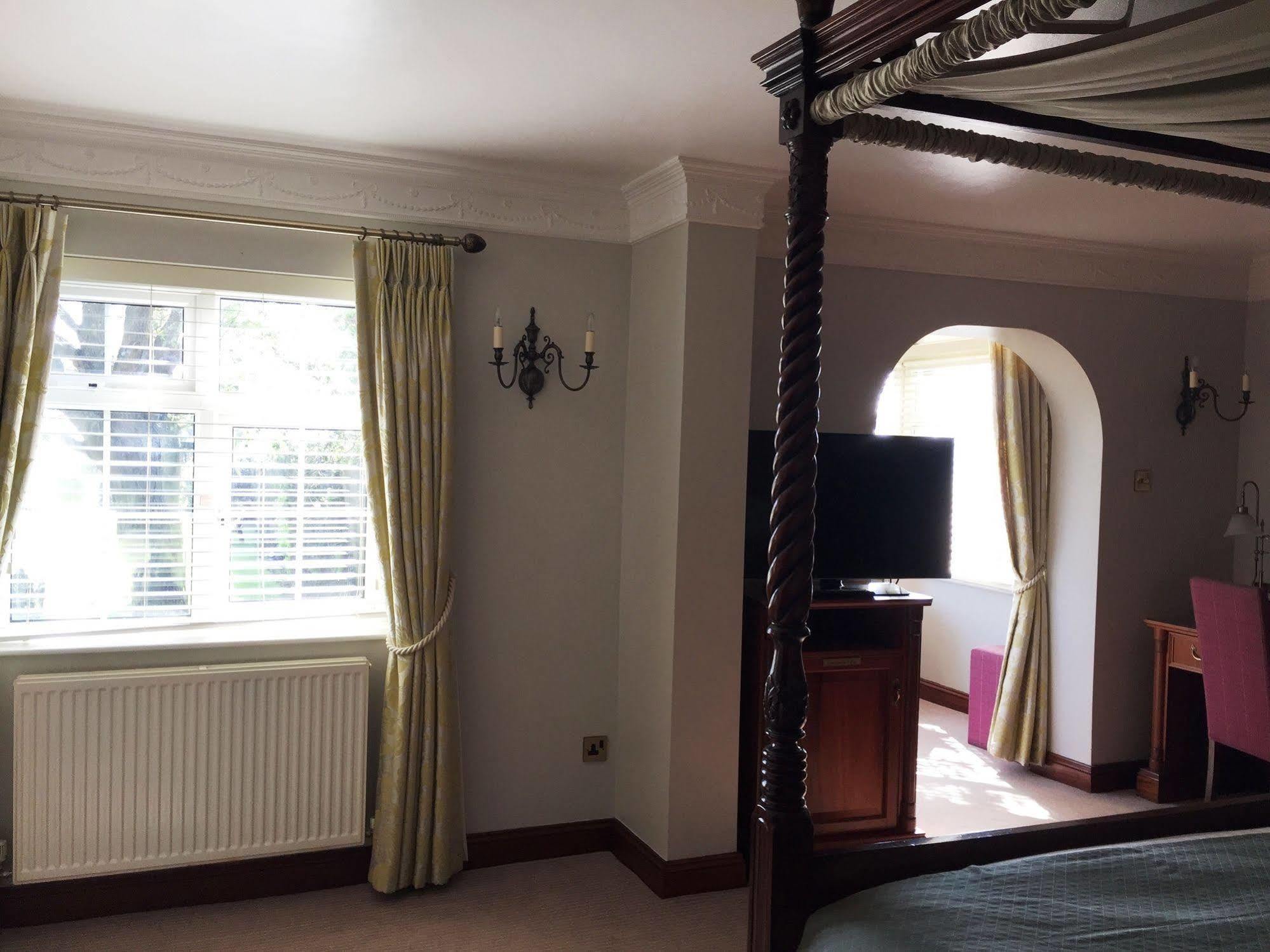 The Royal Chace Hotel Enfield Luaran gambar