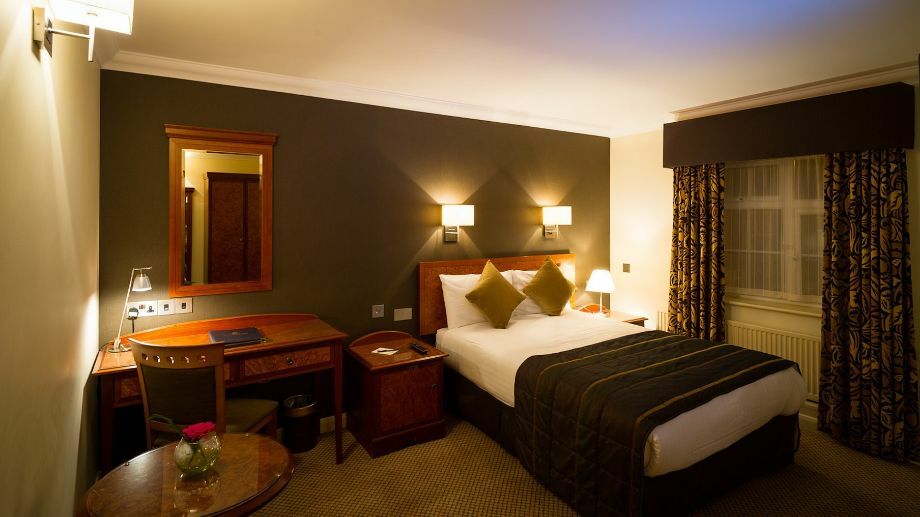 The Royal Chace Hotel Enfield Luaran gambar